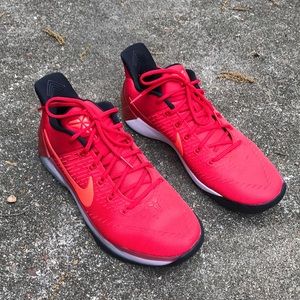 Nike Men's Kobe AD Basketball Shoe